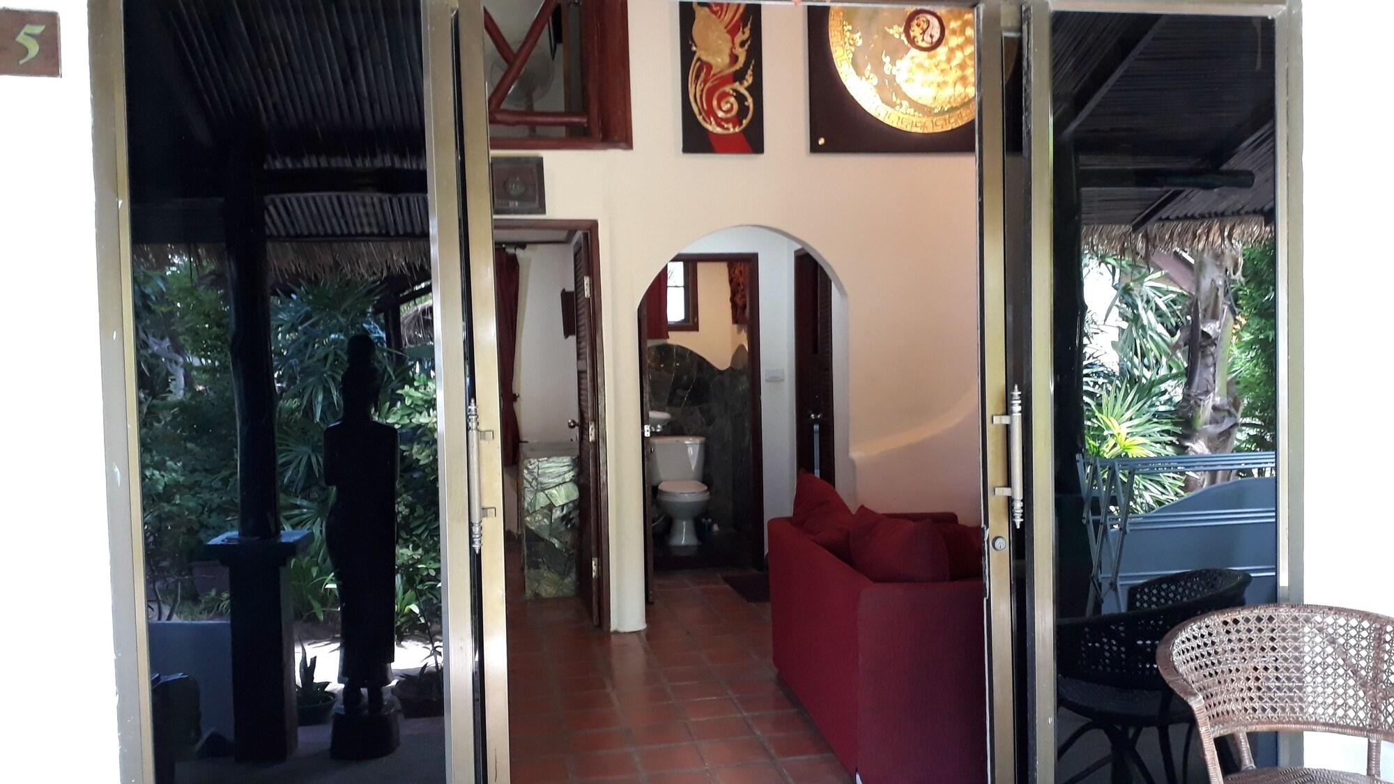 Papillon Resort Chaweng Beach